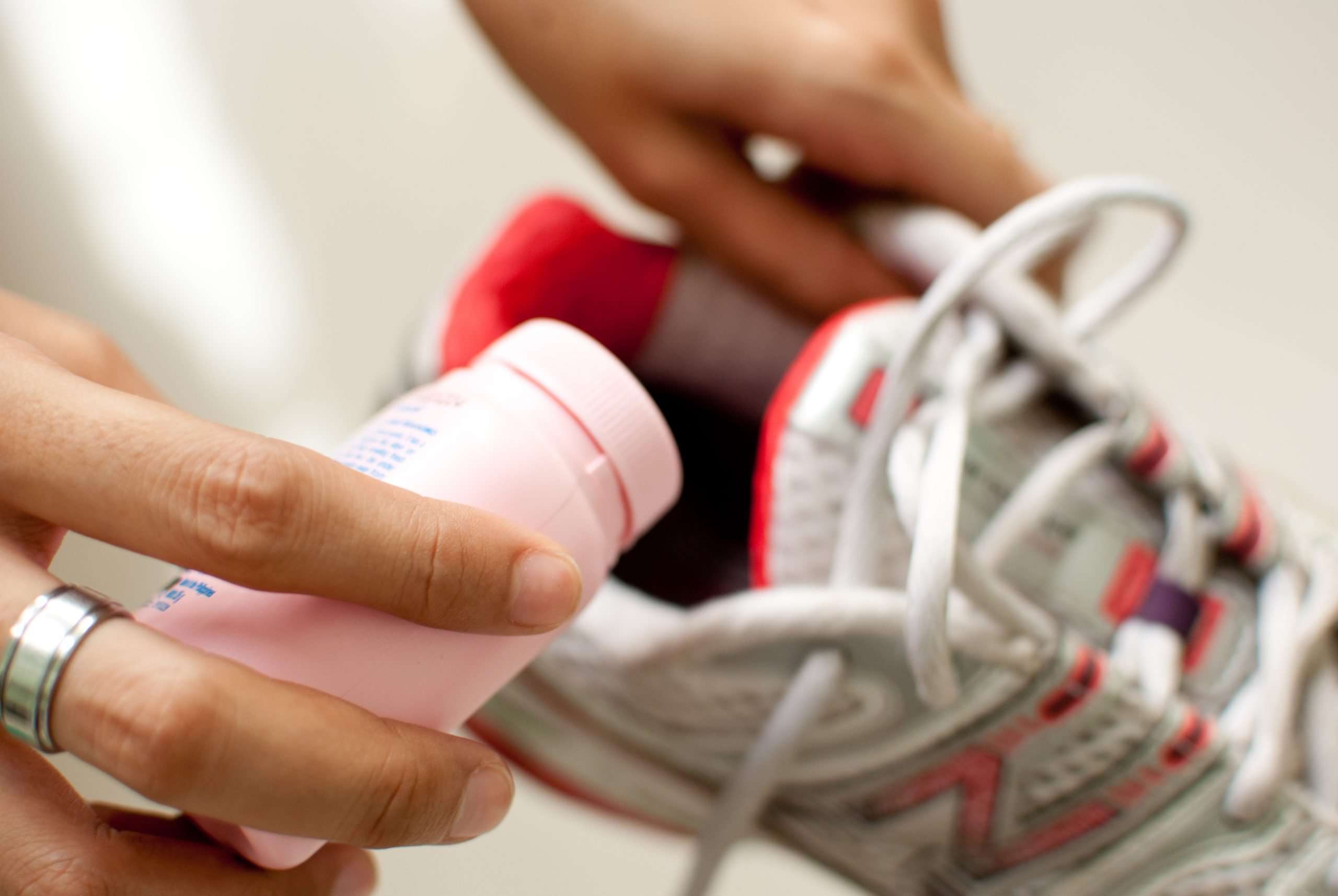 3 Simple Ways to Get Rid of Foot Odor