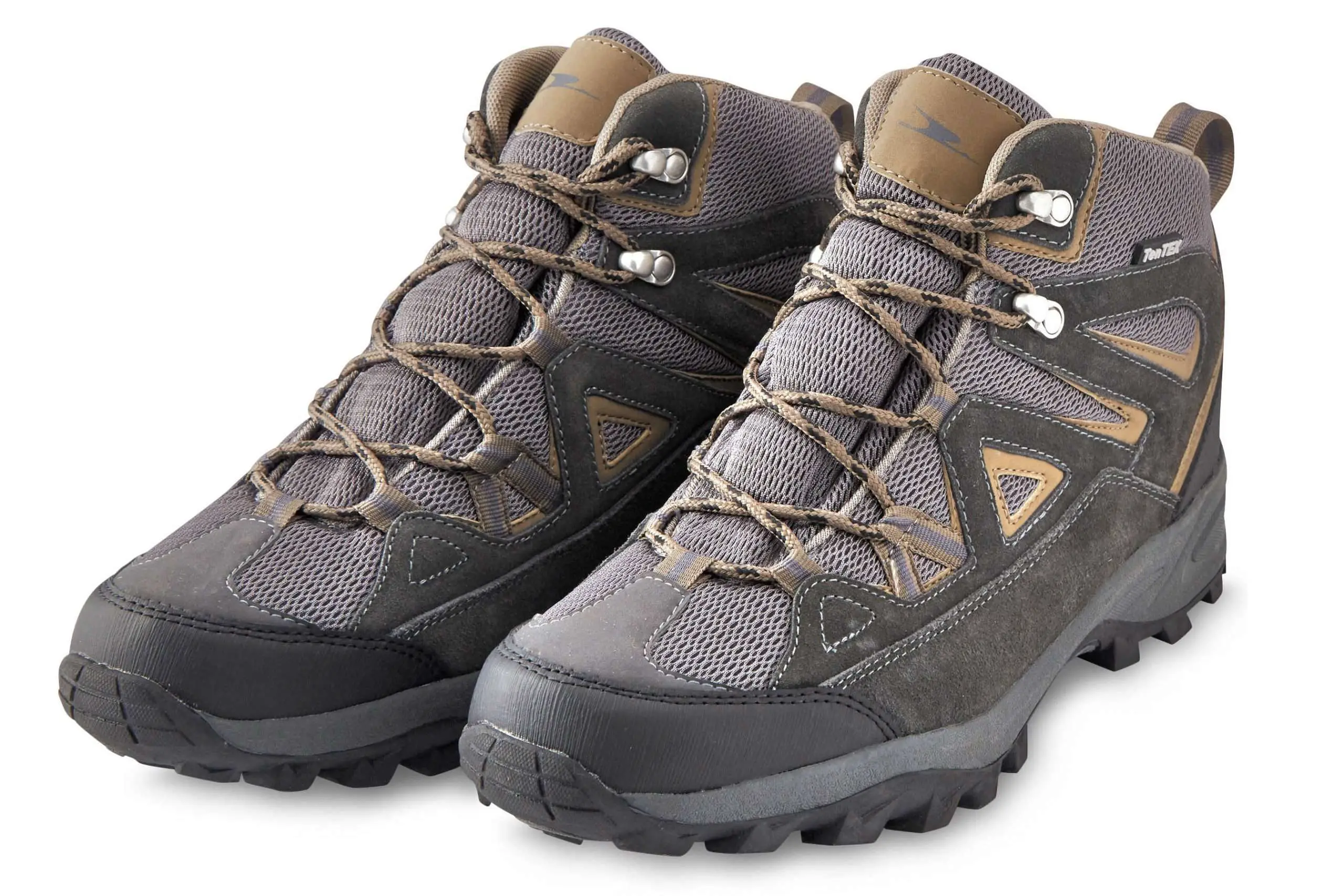 6 of the Best Cheap Walking Boots 2016 / 17