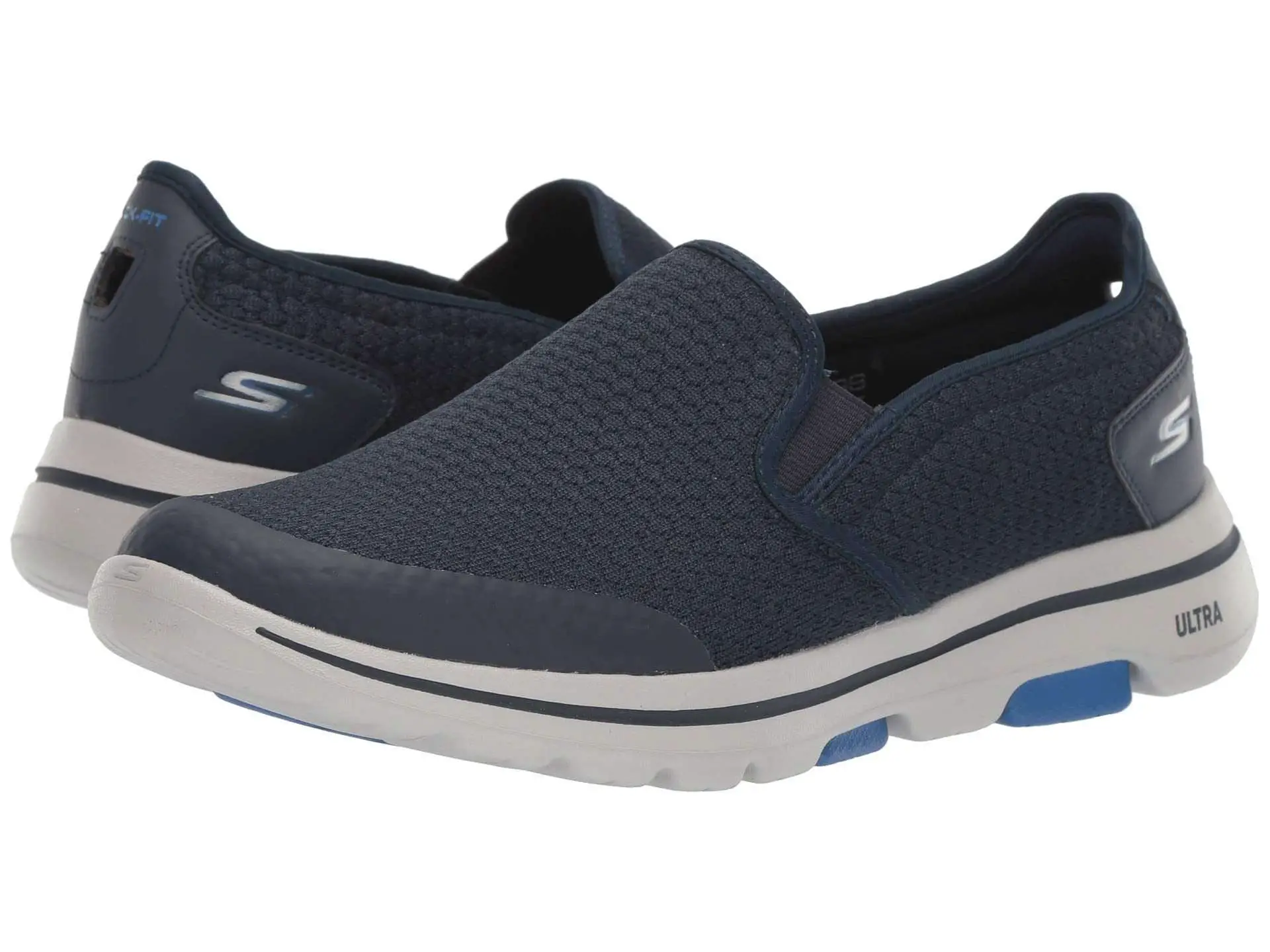 9 Best Walking Shoes for Men: 2021 Review &  Buyer