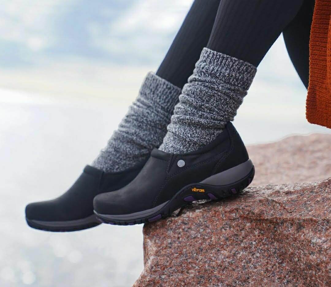 Best Dansko Shoes For Flat Feet: Are They Good?
