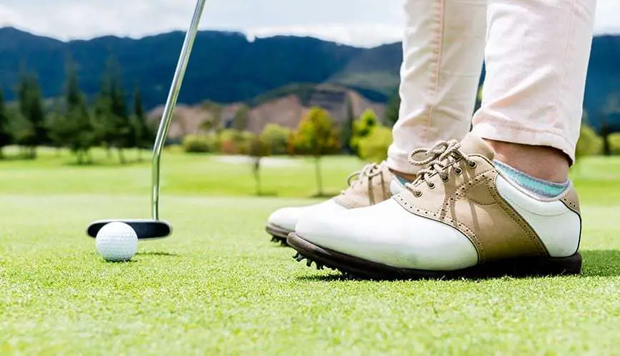 Best Golf Shoes for Wide Feet In 2020 for the Most ...