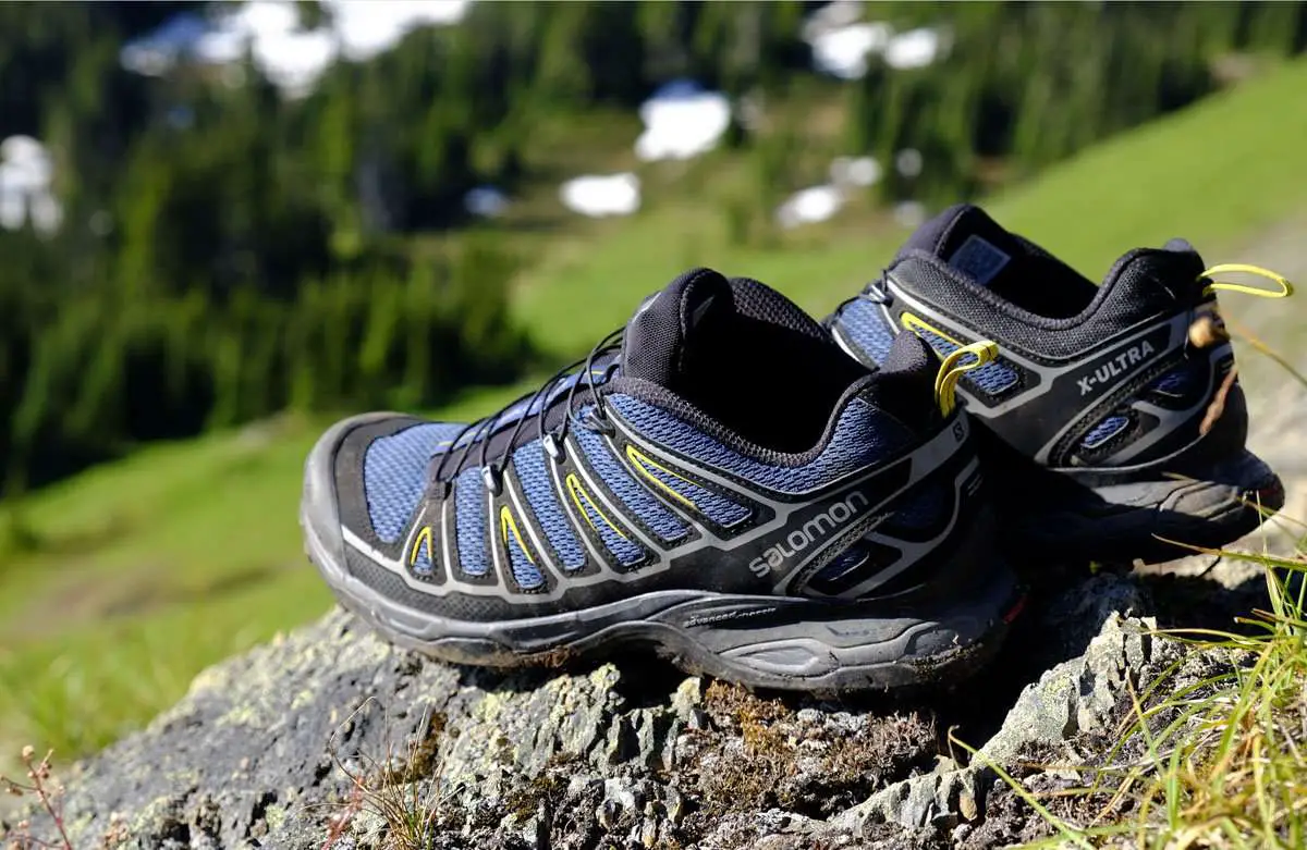 Best Lightweight Hiking Shoes of 2018
