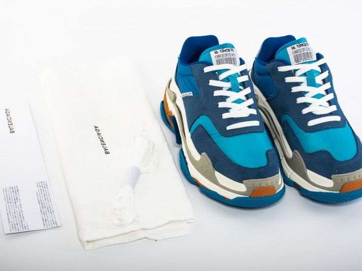 Best Online Shoes Store Where To Buy Good Quality Balenciaga Triple S 2 ...