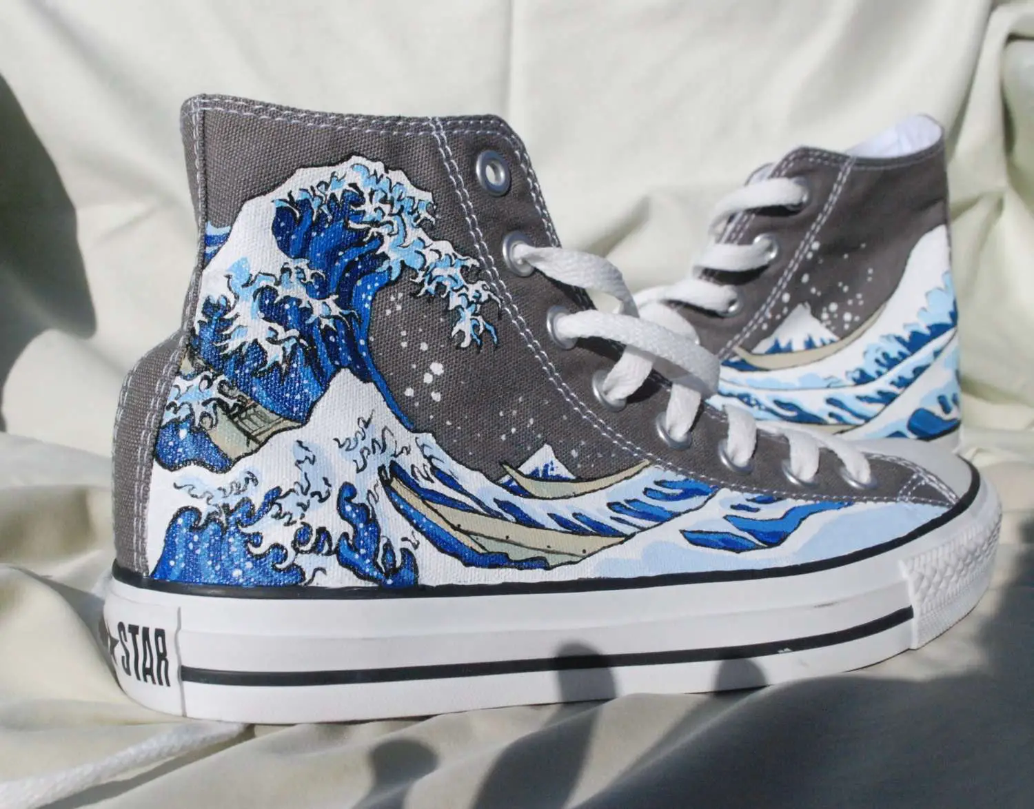 Hand Painted Converse Shoes The Great Wave by EarthtoMarsDesigns