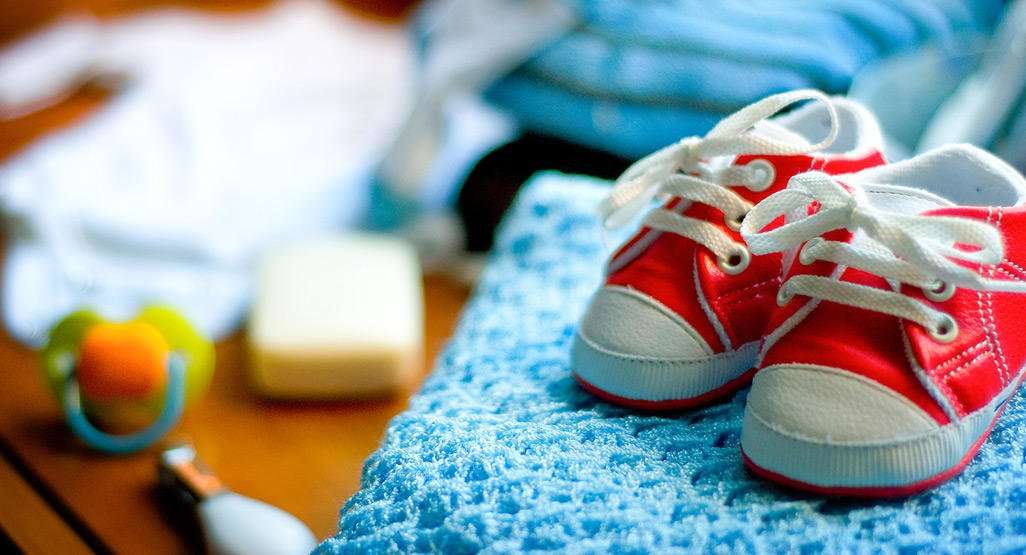 How to buy baby and toddler shoes