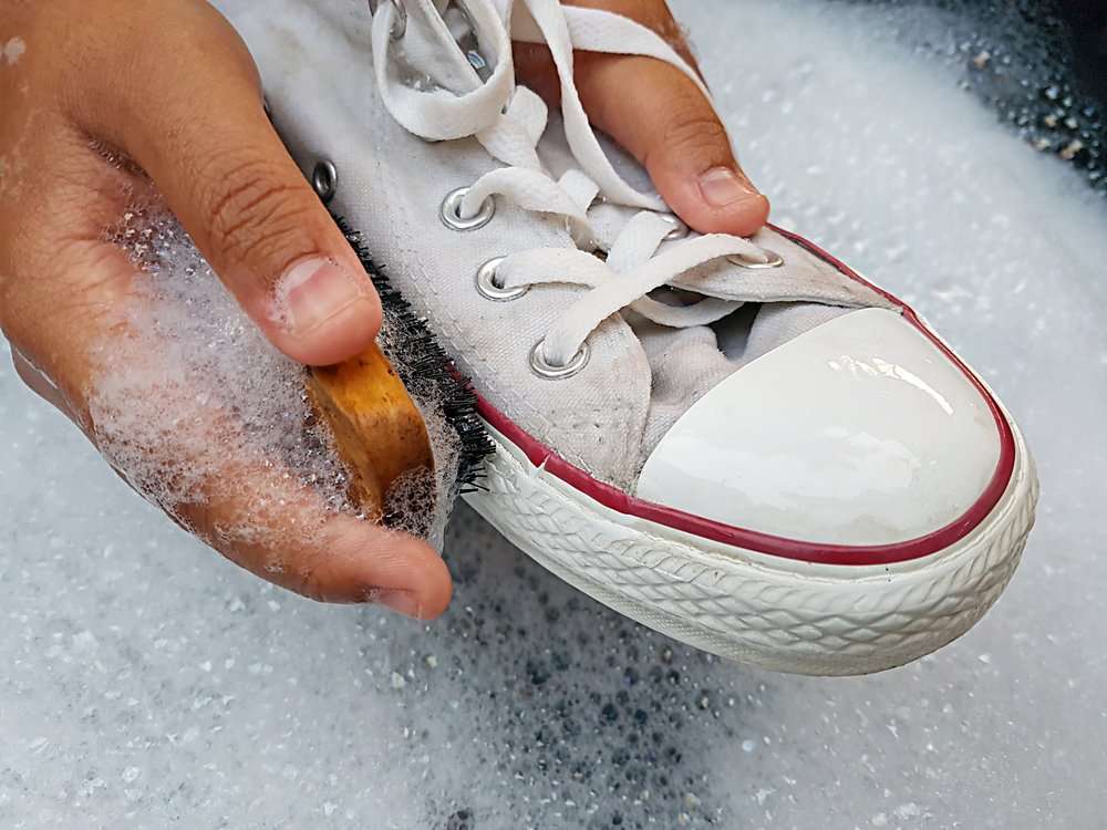How To Clean White Shoes: DIY, Baking Soda, Hacks