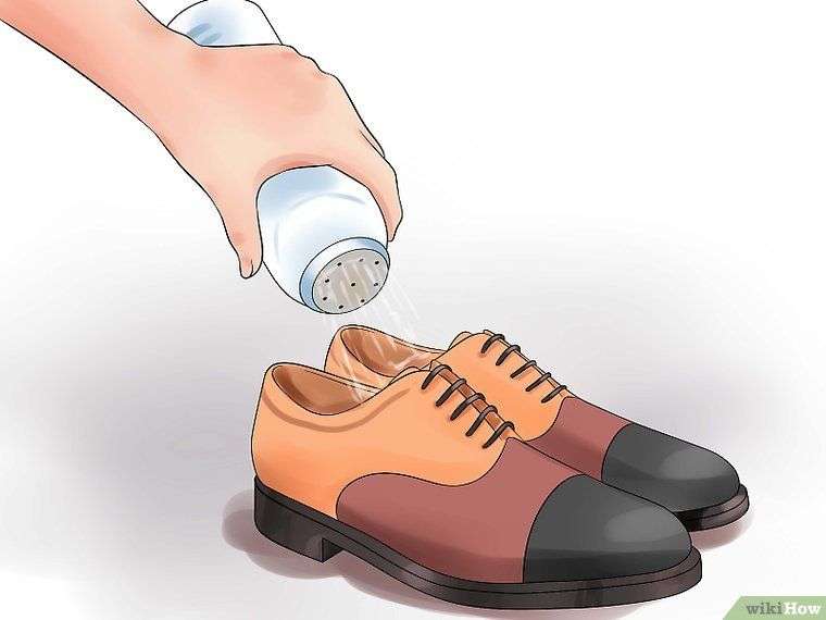 How to Prevent Smelly Feet (with Pictures)
