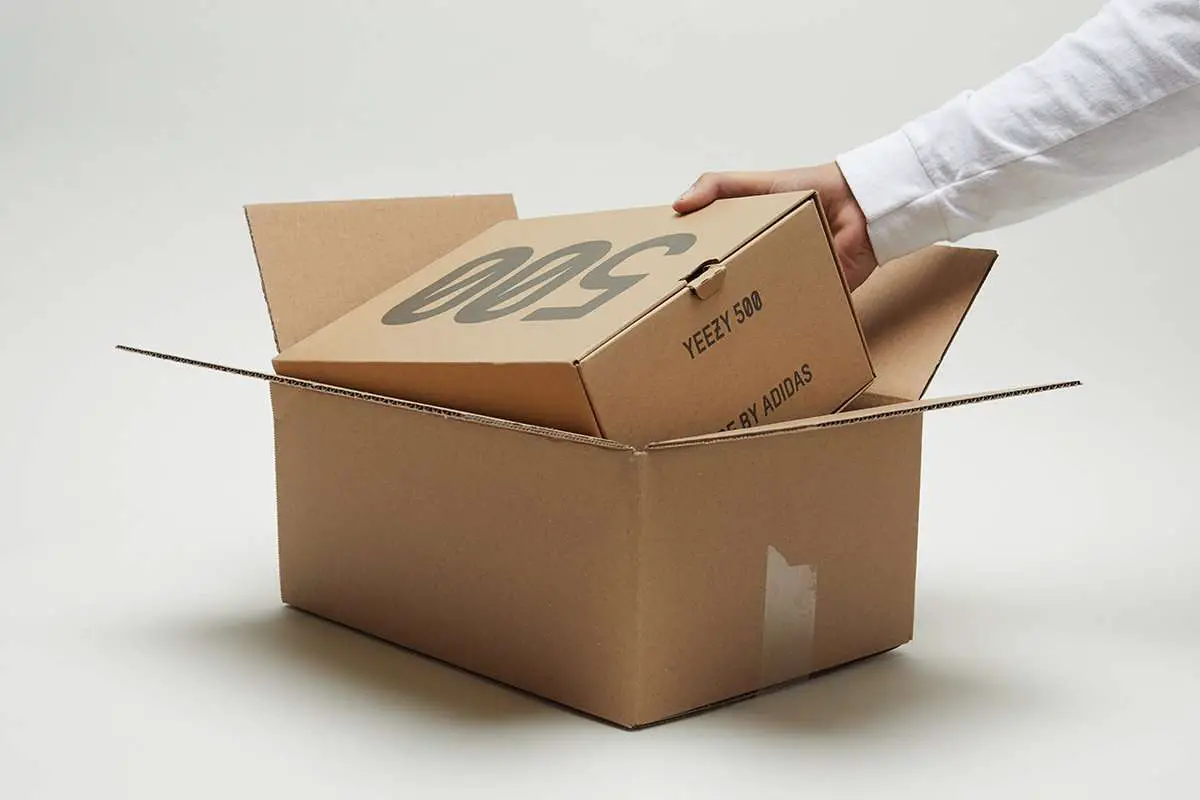 How To Properly Ship Your Item to StockX