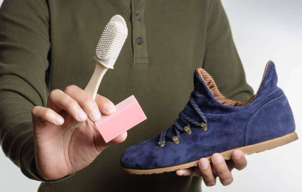 How To Remove Grease Stains From Suede Shoes At Home ...