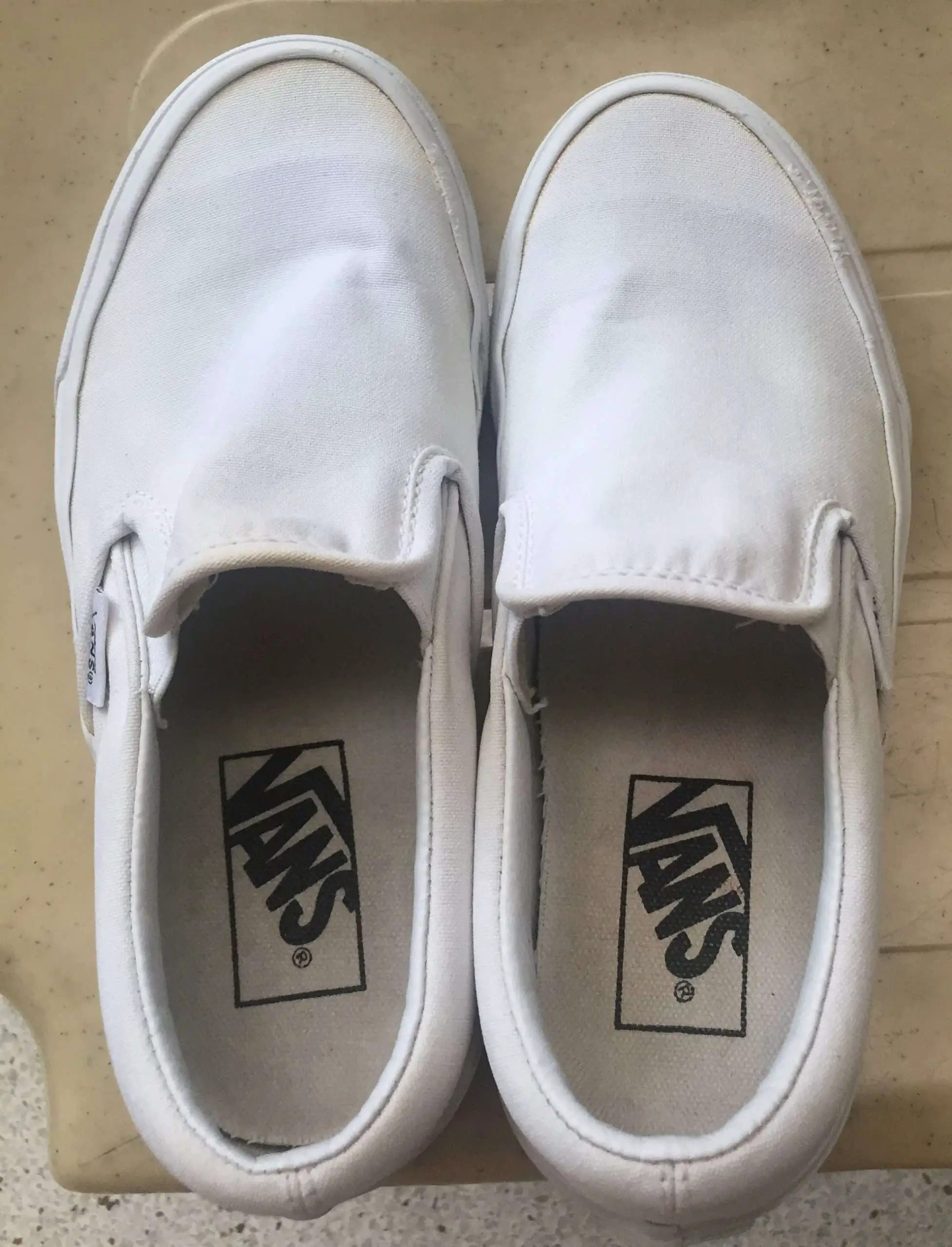 How To Whiten A Yellowed Canvas Vans?  The Mookup Artist