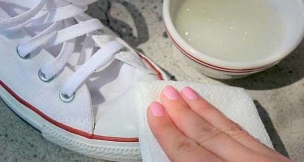 Learn How To Get Yellow Stains Off White Shoes With These ...