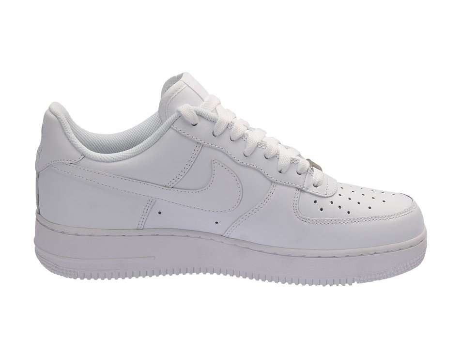 Nike Men Air Force 1 07w White Price India, Specs and ...