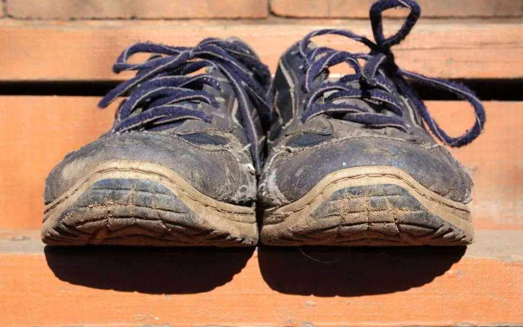 Stinky Shoes: How to Get Smell Out of Stinky Shoes ...