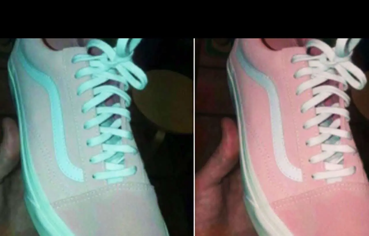Кроссовки бело розовые или серо бирюзовые. Цвет кроссовок. Оптическая иллюзия цвет кроссовок. Кроссовок разного цвета. Тест с кроссовком на цвет.