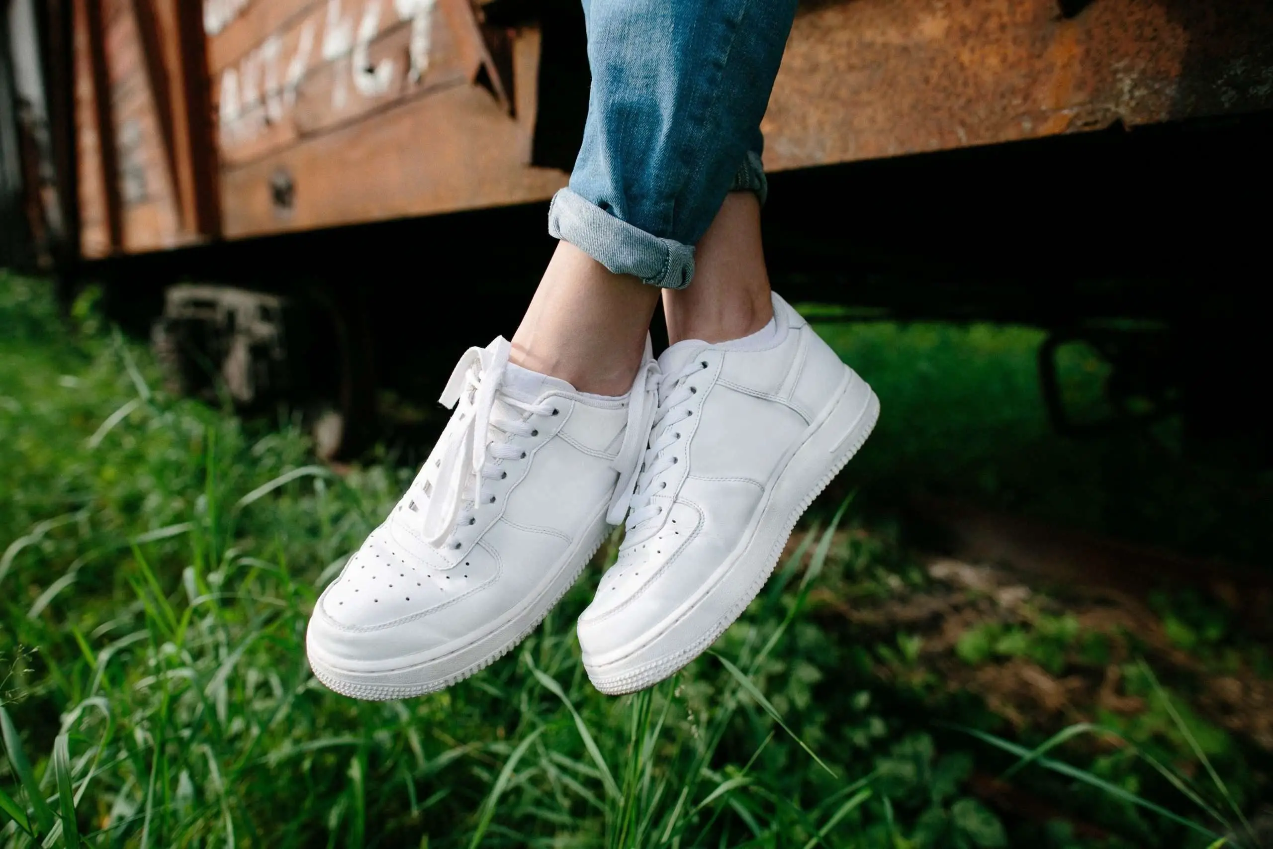 This Is How to Clean White Sneakers