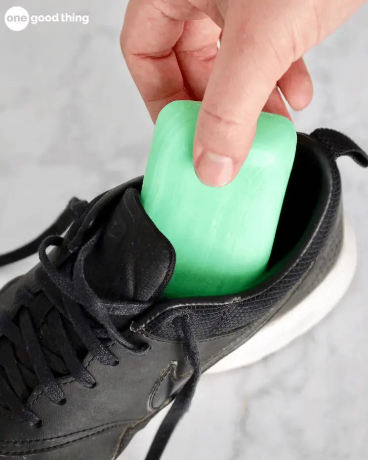 This Is How To Remove Odor From Stinky Shoes Â· One Good ...