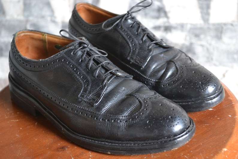 Vintage Florsheim Imperial Wingtip Black Leather Dress Shoes