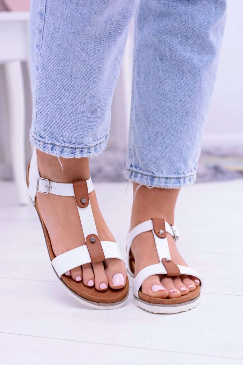 White Comfortable Women Sandals Flat Dubi